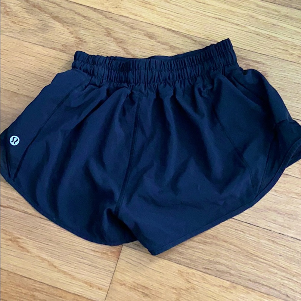 Lulu lemon hotty hot shorts